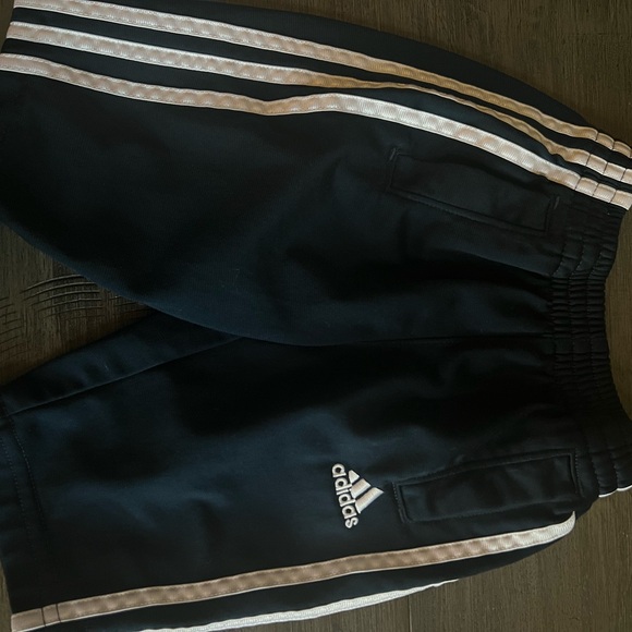 Adidas 6M Baby Sweat Pants - Picture 5 of 5